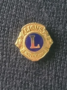 Lions Club International Pin Small Lapel/Vest/Hat Pin Gold-Tone Badge Blue Color - Picture 1 of 8