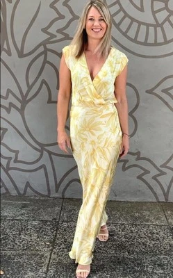 Vestido Bec and Bridge Tropical Punch Talla AU/UK 10 US 6 Maxi Amarillo Resort Foto 1 de 4