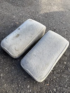89-91 Chevy Blazer GMC Jimmy REAR SEAT ARM REST PADS in GRAY Square Body K5 - Bild 1 von 12