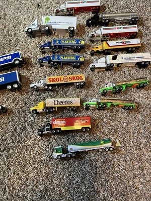 15 比例模型 18 Wheeler 压铸 - 一些金属和一些塑料。 — 第 1/4 张图片