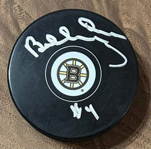 Bobby Orr Signed Bruins Logo Hockey Puck (Beckett COA) - Picture 1 of 3
