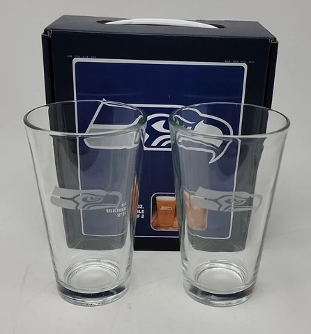 Gift Box Set of 2 NFL Seattle Seahawks Pint Glass 16 ounce Clear Logo Cover