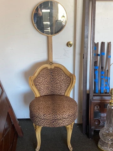 REFLECTONE VANITY CHAIR WITH MIRROR FRENCH STYLE —RARE Cover
