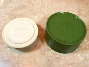 Vintage Thermos Avocado Green Cup 72A63 & Tan Stopper 763 - Picture 1 of 2