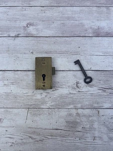 small brass cabinet lock - Picture 1 of 11