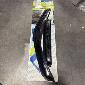 AVS 94044 4pc Window Vent Visor Rain Guards for Silverado / Sierra Extended Cab - Picture 1 of 2