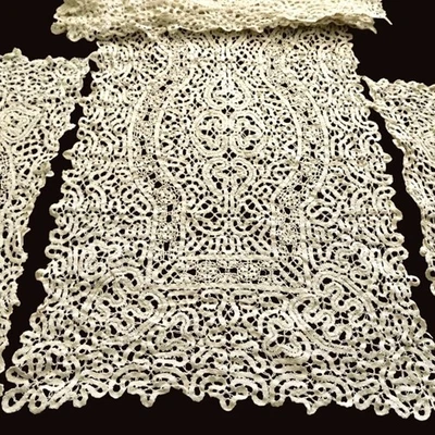 Antiguo corredor de mesa de encaje bobina hecho a mano y 8 manteles individuales aguja encaje aguja trabajo Foto 1 de 4