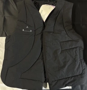 Gr. M Jordan 23 Engineered Statement Gilet DR1437-010 Weste SCHWARZ - Bild 1 von 6