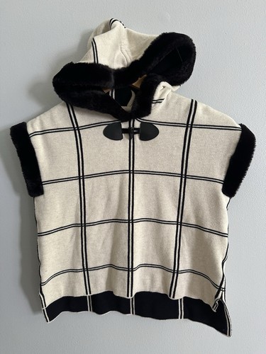 OFF WHITE Felpa con cappuccio smanicata Tahari panna e nero cotone e pelliccia sintetica maglione pullover