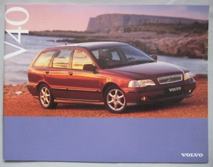 1996 Volvo V40 Brochure Pub.No. 5/96/90009952-4/25 - Picture 1 of 2