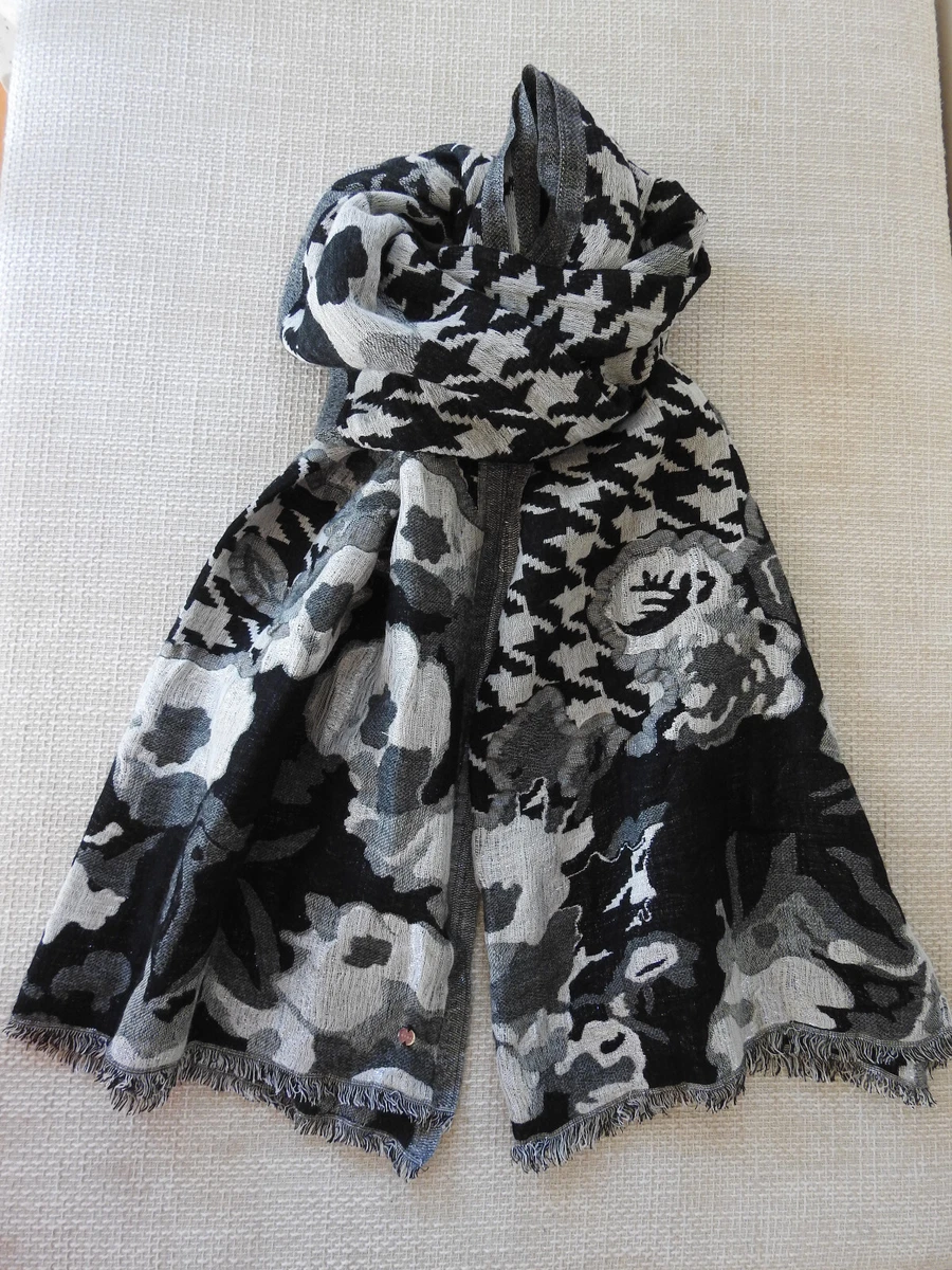 ESPRIT Damen Schal – Stylischer Accessoire Aus Weichem Material, Vielseitig Kombinierbar