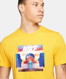 Nike Sportswear T Shirt Mens DQ1065 709 Size Medium Visual Art - Picture 1 of 3