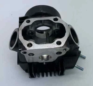 SFM / Sachs Zylinderkopf P4064905002000030 MadAss 50cc 4Gg ab 2007MadAss 50cc... - Bild 1 von 1