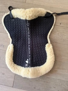 Mattes Sheepskin Natural Half Pad Dressage - Large - Picture 1 of 4
