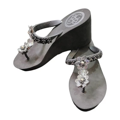 Sandalias de plataforma Y2K gruesas con cuentas BCBG Foto 1 de 4