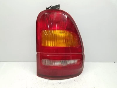 Cuarto de luz trasera derecha para pasajero montado en panel para 95-98 WINDSTAR 6561 Foto 1 de 4