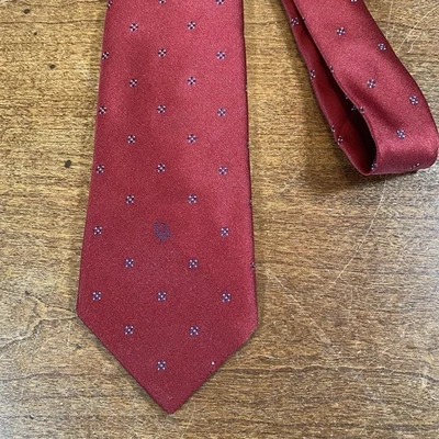 Corbata Christian Dior Clásica Logo Monograma Granate Para Hombre HECHA EN EE. UU. Foto 1 de 4