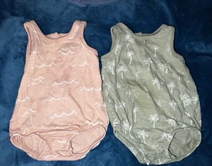 PAIR (2) GIRLS LITTLE CO 6 MOS TANK TOP CORAL & GREEN BODY SUITS GENTLY USED - Picture 1 of 7