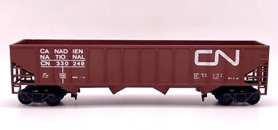 Model Power HO scale 4-bay hopper Canadien National #330249 (9076) - Image 1 of 4