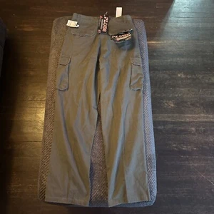 Plugg Cargo Olive Pants Men's 32x34 Skater Grunge Rave Baggy Y2k NWT - Picture 1 of 17
