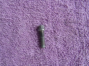 1990 Harley Davidson FLHTC FLH FLHT Touring Tappet/Lifter Block Screw - Picture 1 of 1