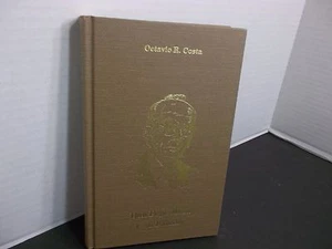 Don Pepe Mora y su Familia por Octavio R. Costa  - Picture 1 of 5