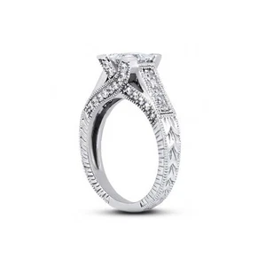 2.37ct E-VS2 Princess Natural Diamonds 14k Vintage Style Side Stone Ring - Picture 1 of 3
