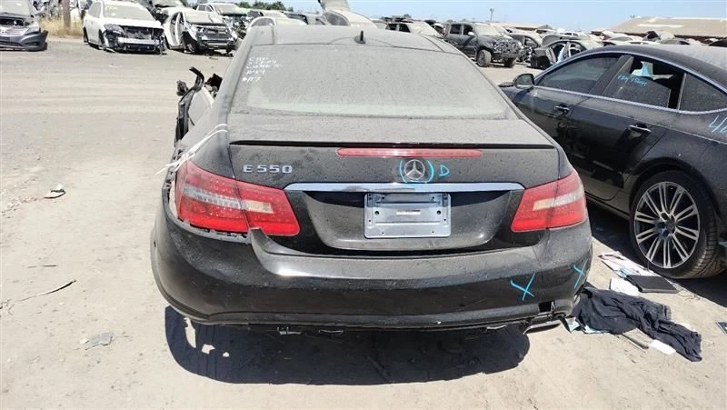 AC EVAPORATOR HOUSI 2128200708 2012 MERCEDES-BENZ E550 — 第 1/4 张图片