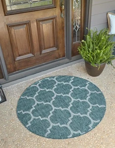 Unique Loom Outdoor Trellis Collection Area Rug (3' 3" Round, Teal/ Gray) - Picture 1 of 8