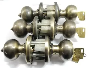 Master Brand Locking Knob sets, Georgia w/keys, Bronze, locksmith, Set of 3 - Picture 1 of 12