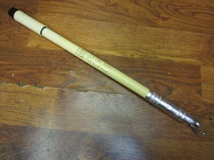 VINTAGE CHAMPION SAPO FRAME MOUNT AIR PUMP PRESTA VALVE - CREAM - Picture 1 of 4