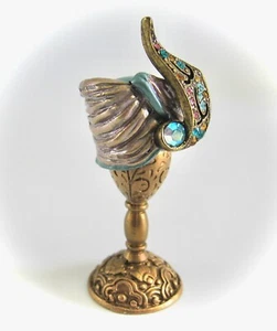 dollhouse doll house miniature SWEET ROMANCE METAL TURBAN HAT AND STAND - Picture 1 of 3