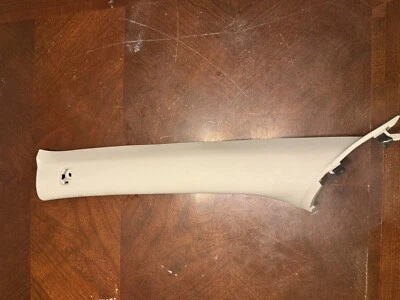 Subaru WRX STI 2008-2014 panel de cubierta de pilar izquierdo lado del conductor 08-14 Foto 1 de 4