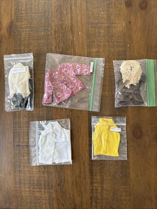 5 Stück Vintage Barbie Puppen Shirts aus den 60er/70er Jahren - Bild 1 von 19