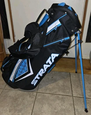 Bolsa de pie de golf Callaway Strata 7 vías doble correa ligera negra/azul eléctrico Foto 1 de 4