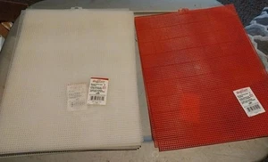 Lot Quick-Count 7 Mesh Plastic Canvas Sheets 13.5x10.5 Crafts, 9 CLEAR, 2 RED - Picture 1 of 5