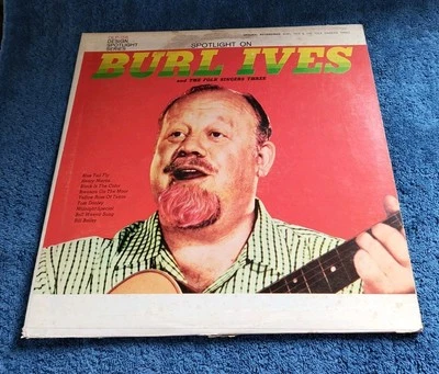 Spotlight On Burl Ives and The Folk Singers Three LP 1962 Design Blue Tail Fly - Image 1 of 4