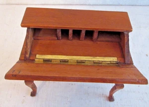 Wooden House Dollhouse Furniture Desk - Picture 1 of 4