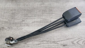 VW SCIROCCO MK2 FRONT SEAT BELT CLIPS 533857739 VERY GOOD - Picture 1 of 3