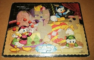 VINTAGE RARE WALT DISNEY DUMBO FRAME TRAY PUZZLE ARGENTINA VARIANT - Picture 1 of 11