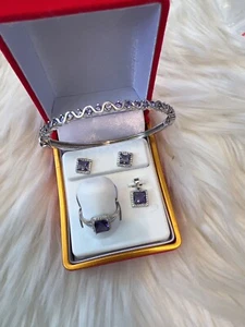925 Sterling’s Silver Women's Jewelry Set - White Gold Plated With Amethysts ! - Picture 1 of 4