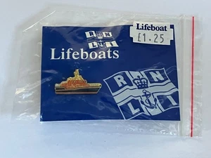 Vintage RNLI Rettungsboote Emaille Pin Anstecker Brosche auf Original Karte RAR!! - Bild 1 von 4