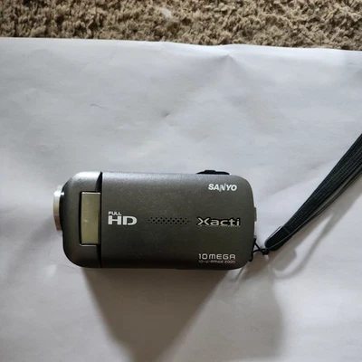 SANYO XACTI VPC-GH4 10 MP Camcorder   - Image 1 of 4