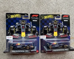 Hot Wheels Premium Formula 1 REDBULL MAX VERSTAPPEN Checo Perez 2 Set - Picture 1 of 8