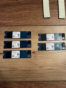 Western Digital 512GB PC SN530 NVMe PCIe Gen3 x4 M.2 2280 SSD Lot Of 5 - Picture 1 of 4
