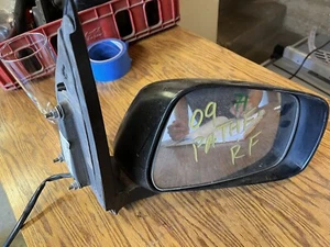 2005-2012 Nissan Pathfinder Passenger Right Side View Power Door Mirror ZEHJO - Picture 1 of 1