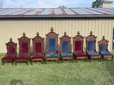 Gran juego de ocho sillas de comedor trono victoriano de nogal excelente Foto 1 de 4