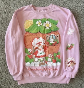 STRAWBERRY SHORTCAKE Hybrid Apparel Women’s Pink Sweatshirt Size L Cotton Blend - Picture 1 of 5