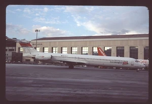 Orig ein Airline Dia Norwegian Air Shuttle MD-83 SE-DLV - Bild 1 von 1