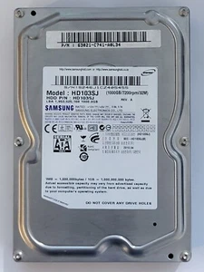 HD103SJ, PN: HD103SJ, FW: 1AJ10001, APR 2010, Samsung 1Tb 3.5" SATA HDD - Picture 1 of 2